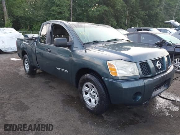 ✅ 2005 Nissan Titan XE • VIN: 1N6BA06A35N554629 • Lot: 42572827. Listed on IAAI with 219,914 mi. Free auction sales archive from the USA and detailed vehicle history report at DreamBid. Image 1.