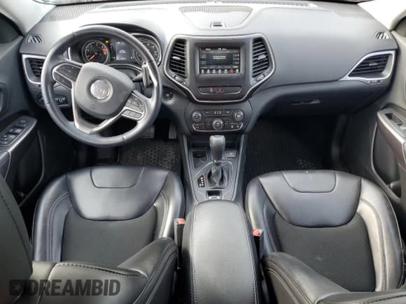 ✅ 2019 Jeep Cherokee Latitude Plus • VIN: 1C4PJLLB9KD312775 • Lot: 80225995. Listed on Copart with 73,889 mi. Free auction sales archive from the USA and detailed vehicle history report at DreamBid. Image 8.