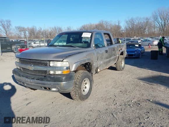 ✅ 2001 Chevrolet Silverado 2500HD LT3 • VIN: 1GCHK23G91F130620 • Лот: 41320145. Опубликован ранее на IAAI с пробегом 240 794 миль. Бесплатный доступ к архиву аукционных продаж из США и подробный отчёт об истории автомобиля на DreamBid. Изображение 2.