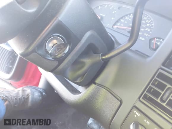 ✅ 2004 Dodge Dakota • VIN: 1D7HG12K94S556391 • Lot: 41729905. Wystawiony na IAAI z przebiegiem 220 306 mil. Bezpłatny archiwum sprzedaży aukcyjnych z USA i szczegółowy raport historii pojazdu na DreamBid. Zdjęcie 11.