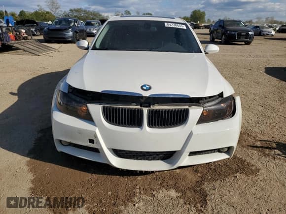 ✅ 2007 BMW 3 Series 335i • VIN: WBAVB73527VH21952 • Лот: 84238655. Опубликован ранее на Copart с пробегом 159 707 миль. Бесплатный доступ к архиву аукционных продаж из США и подробный отчёт об истории автомобиля на DreamBid. Изображение 5.