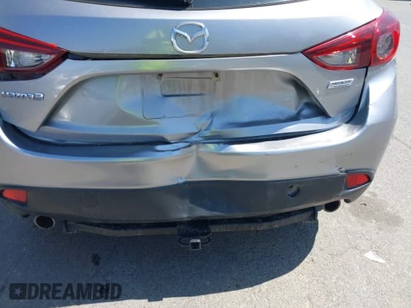 ✅ 2016 Mazda 3 i Sport • VIN: JM1BM1J73G1341721 • Lot: 41931504. Listed on IAAI with 156,072 mi. Free auction sales archive from the USA and detailed vehicle history report at DreamBid. Image 6.