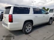 ✅ 2015 Chevrolet Suburban LTZ • VIN: 1GNSKKKC1FR123209 • Lot: 71128734. Wystawiony na Copart z przebiegiem 122 146 mil. Bezpłatny archiwum sprzedaży aukcyjnych z USA i szczegółowy raport historii pojazdu na DreamBid. Zdjęcie 3.