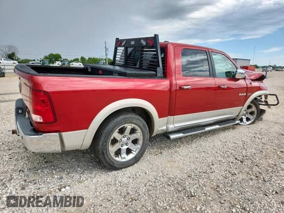 2010 Dodge 1500 Laramie с VIN 1D7RB1CT0AS177947, выставлен на аукционе Copart как лот 64126115 с пробегом 91 001 миль миль и Списание • Salvage title. История ставок и продаж доступна на DreamBid. Изображение 3.