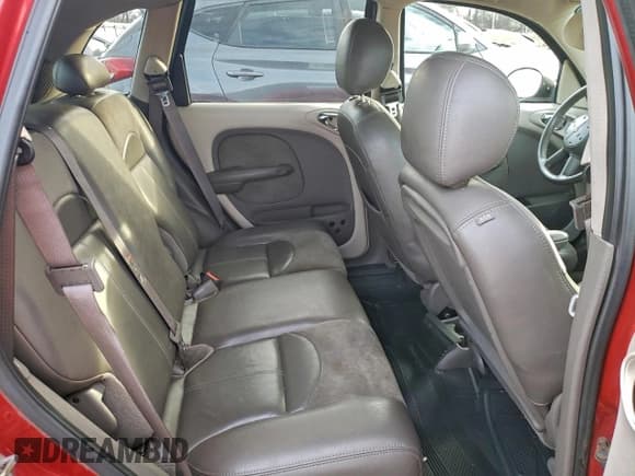 ✅ 2004 Chrysler PT Cruiser Limited • VIN: 3C8FY68B64T207656 • Lot: 94111745. Wystawiony na Copart z przebiegiem 176 882 mil. Bezpłatny archiwum sprzedaży aukcyjnych z USA i szczegółowy raport historii pojazdu na DreamBid. Zdjęcie 10.
