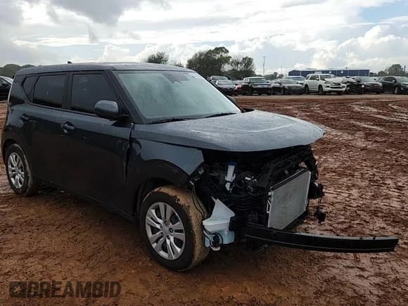 ✅ 2025 Kia Soul LX • VIN: KNDJ23AU6S7269020 • Lot: 85744365. Listed on Copart with 2,417 mi. Free auction sales archive from the USA and detailed vehicle history report at DreamBid. Image 15.