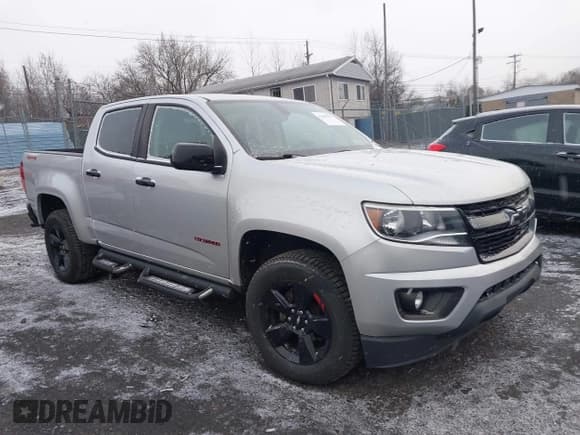 ✅ 2019 Chevrolet Colorado 4WD LT • VIN: 1GCGTCEN4K1222761 • Лот: 43663955. Опубликован ранее на IAAI с пробегом 97 072 миль. Бесплатный доступ к архиву аукционных продаж из США и подробный отчёт об истории автомобиля на DreamBid. Изображение 1.