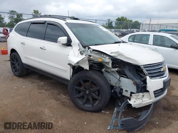 ✅ 2014 Chevrolet Traverse LTZ • VIN: 1GNKRJKD4EJ359381 • Lot: 43045392. Wystawiony na IAAI z przebiegiem 186 015 mil. Bezpłatny archiwum sprzedaży aukcyjnych z USA i szczegółowy raport historii pojazdu na DreamBid. Zdjęcie 1.