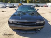 ✅ 2013 Dodge Challenger SXT • VIN: 2C3CDYAG0DH500287 • Lot: 76939094. Wystawiony na Copart z przebiegiem 220 127 mil. Bezpłatny archiwum sprzedaży aukcyjnych z USA i szczegółowy raport historii pojazdu na DreamBid. Zdjęcie 5.