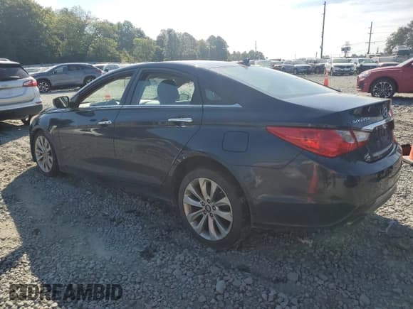 ✅ 2013 Hyundai Sonata SE • VIN: 5NPEC4AC1DH700406 • Lot: 68541814. Wystawiony na Copart z przebiegiem Nie podano. Bezpłatny archiwum sprzedaży aukcyjnych z USA i szczegółowy raport historii pojazdu na DreamBid. Zdjęcie 2.