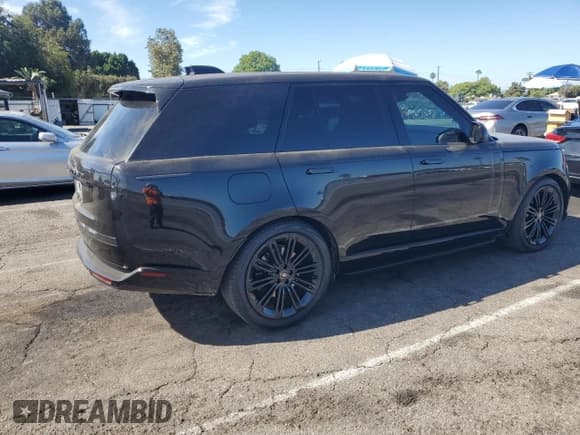 ✅ 2023 Land Rover Range Rover SE • VIN: SALKP9E78PA076125 • Lot: 69639825. Listed on Copart with 22,620 mi. Free auction sales archive from the USA and detailed vehicle history report at DreamBid. Image 3.