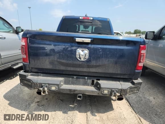 ✅ 2019 Ram 1500 Limited • VIN: 1C6SRFHT4KN888166 • Lot: 68004695. Wystawiony na Copart z przebiegiem 155 976 mil. Bezpłatny archiwum sprzedaży aukcyjnych z USA i szczegółowy raport historii pojazdu na DreamBid. Zdjęcie 6.