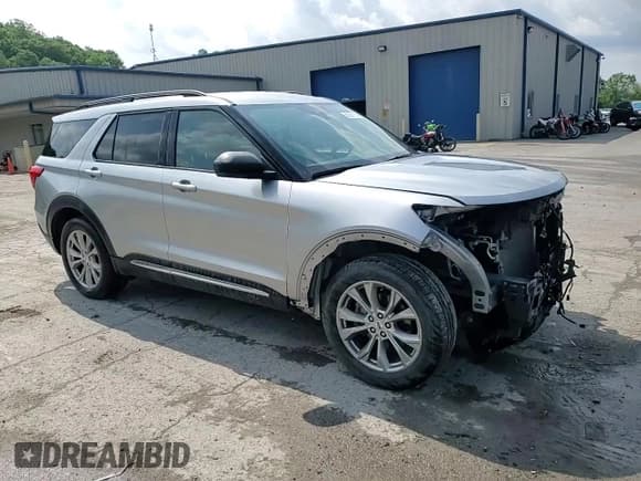 ✅ 2020 Ford Explorer XLT • VIN: 1FMSK8DH1LGA68798 • Lot: 60300715. Wystawiony na Copart z przebiegiem 98 996 mil. Bezpłatny archiwum sprzedaży aukcyjnych z USA i szczegółowy raport historii pojazdu na DreamBid. Zdjęcie 15.