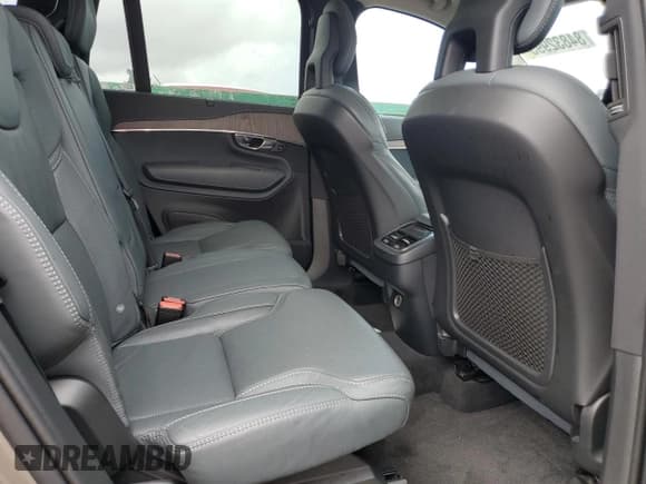 ✅ 2020 Volvo XC90 Inscription • VIN: YV4A22PLXL1616116 • Lot: 84832995. Listed on Copart with 104,660 mi. Free auction sales archive from the USA and detailed vehicle history report at DreamBid. Image 11.