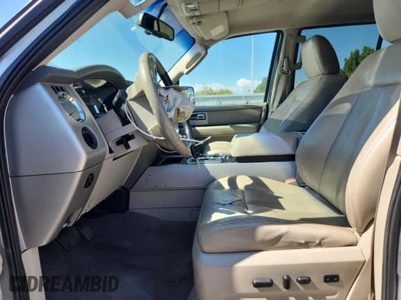 ✅ 2011 Ford Expedition Max Limited • VIN: 1FMJK2A52BEF12395 • Lot: 80884145. Listed on Copart with 220,664 mi. Free auction sales archive from the USA and detailed vehicle history report at DreamBid. Image 7.