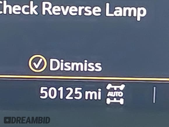 ✅ 2021 Chevrolet Suburban LT • VIN: 1GNSKCKDXMR319645 • Lot: 41462563. Wystawiony na IAAI z przebiegiem 50 125 mil. Bezpłatny archiwum sprzedaży aukcyjnych z USA i szczegółowy raport historii pojazdu na DreamBid. Zdjęcie 15.