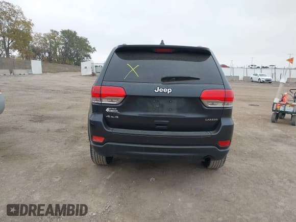 ✅ 2015 Jeep Grand Cherokee Altitude • VIN: 1C4RJFAG4FC154415 • Лот: 43513396. Опубликован ранее на IAAI с пробегом 170 626 миль. Бесплатный доступ к архиву аукционных продаж из США и подробный отчёт об истории автомобиля на DreamBid. Изображение 16.