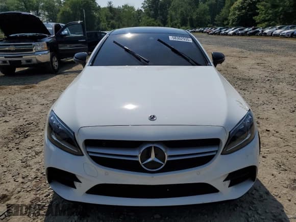 ✅ 2022 Mercedes-Benz C 43 AMG • VIN: W1KWJ6EB4NG115449 • Lot: 58302935. Wystawiony na Copart z przebiegiem Nie podano. Bezpłatny archiwum sprzedaży aukcyjnych z USA i szczegółowy raport historii pojazdu na DreamBid. Zdjęcie 5.