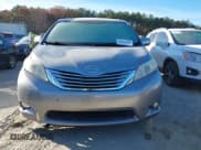 ✅ 2012 Toyota Sienna XLE • VIN: 5TDYK3DC4CS235182 • Lot: 43664156. Listed on IAAI with 192,230 mi. Free auction sales archive from the USA and detailed vehicle history report at DreamBid. Image 12.