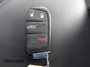 ✅ 2015 Dodge Challenger R/T • VIN: 2C3CDZAT9FH914013 • Lot: 43288641. Wystawiony na IAAI z przebiegiem 61 922 mil. Bezpłatny archiwum sprzedaży aukcyjnych z USA i szczegółowy raport historii pojazdu na DreamBid. Zdjęcie 11.