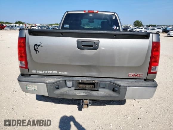 ✅ 2013 GMC Sierra 1500 SLE • VIN: 1GTR1VE07DZ300498 • Lot: 71650305. Wystawiony na Copart z przebiegiem 80 278 mil. Bezpłatny archiwum sprzedaży aukcyjnych z USA i szczegółowy raport historii pojazdu na DreamBid. Zdjęcie 6.