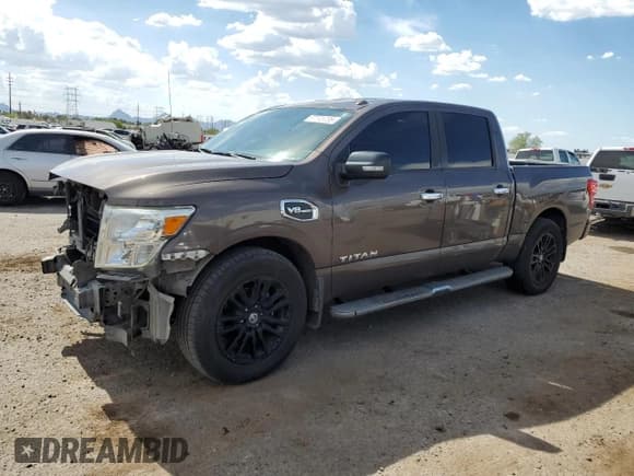 ✅ 2017 Nissan Titan SL • VIN: 1N6AA1E64HN518354 • Lot: 67245735. Listed on Copart with 117,767 mi. Free auction sales archive from the USA and detailed vehicle history report at DreamBid. Image 1.