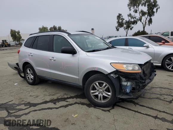✅ 2011 Hyundai Santa Fe GLS • VIN: 5XYZG3AB5BG067422 • Lot: 85809414. Listed on Copart with 126,223 mi. Free auction sales archive from the USA and detailed vehicle history report at DreamBid. Image 4.
