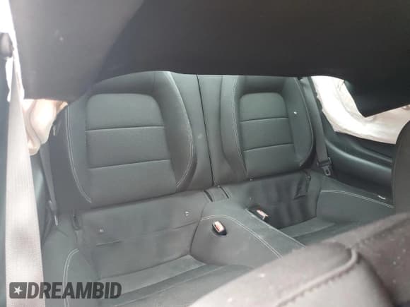 ✅ 2015 Ford Mustang V6 • VIN: 1FA6P8AM7F5315272 • Lot: 84479565. Listed on Copart with 130,157 mi. Free auction sales archive from the USA and detailed vehicle history report at DreamBid. Image 10.