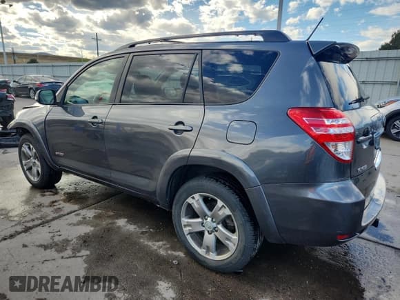 ✅ 2010 Toyota RAV4 Sport • VIN: JTMRK4DV3A5087637 • Lot: 85744535. Listed on Copart with 215,267 mi. Free auction sales archive from the USA and detailed vehicle history report at DreamBid. Image 2.