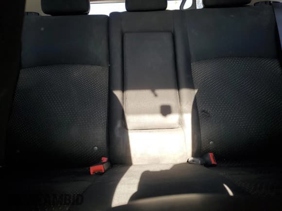 ✅ 2016 Mitsubishi Outlander ES • VIN: JA4AP3AUXGZ041304 • Lot: 87063745. Listed on Copart with 173,268 mi. Free auction sales archive from the USA and detailed vehicle history report at DreamBid. Image 10.