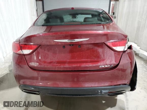 ✅ 2016 Chrysler 200 S • VIN: 1C3CCCBB1GN117639 • Lot: 69928655. Wystawiony na Copart z przebiegiem 131 643 mil. Bezpłatny archiwum sprzedaży aukcyjnych z USA i szczegółowy raport historii pojazdu na DreamBid. Zdjęcie 6.