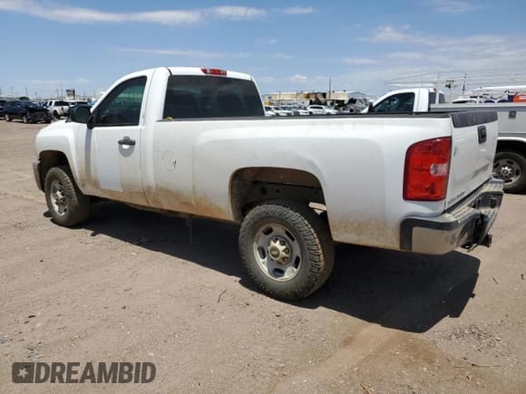 ✅ 2014 Chevrolet Silverado 2500HD Work Truck • VIN: 1GC0CVCG4EF163784 • Lot: 63701325. Wystawiony na Copart z przebiegiem 229 957 mil. Bezpłatny archiwum sprzedaży aukcyjnych z USA i szczegółowy raport historii pojazdu na DreamBid. Zdjęcie 2.