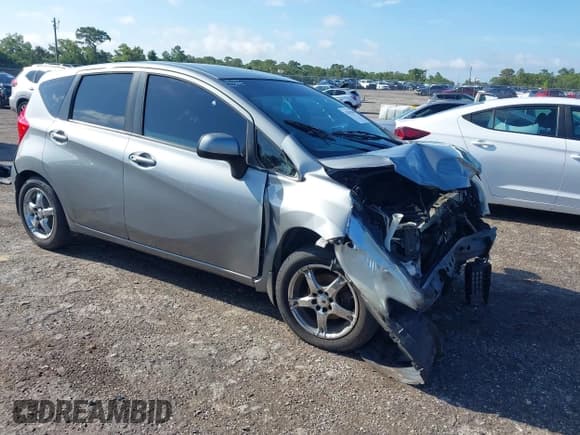 ✅ 2014 Nissan Note S • VIN: 3N1CE2CP7EL416255 • Lot: 42539409. Wystawiony na IAAI z przebiegiem 179 074 mil. Bezpłatny archiwum sprzedaży aukcyjnych z USA i szczegółowy raport historii pojazdu na DreamBid. Zdjęcie 1.