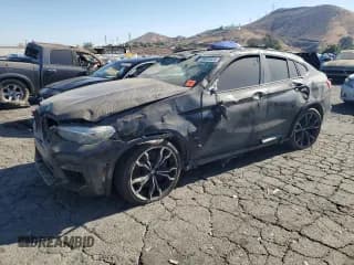 ✅ 2021 BMW X4 M • VIN: 5YMUJ0C06M9G91475 • Лот: 66653025. Опубликован ранее на Copart с пробегом 77 789 миль. Бесплатный доступ к архиву аукционных продаж из США и подробный отчёт об истории автомобиля на DreamBid. Изображение 1.