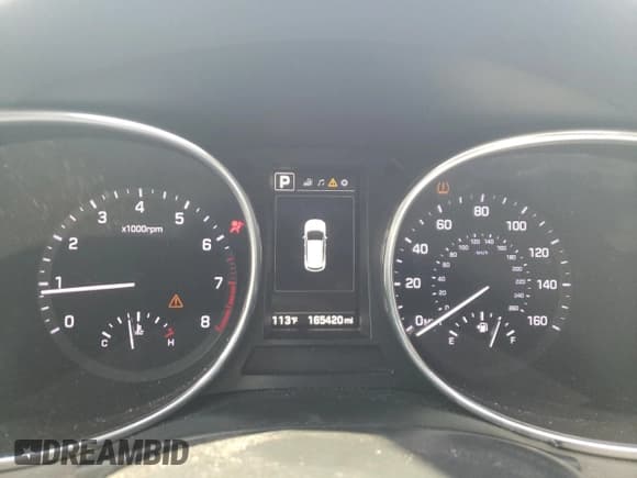 ✅ 2017 Hyundai Santa Fe 2.4L • VIN: 5NMZU3LB1HH017038 • Лот: 64975514. Опубликован ранее на Copart с пробегом 165 420 миль. Бесплатный доступ к архиву аукционных продаж из США и подробный отчёт об истории автомобиля на DreamBid. Изображение 9.