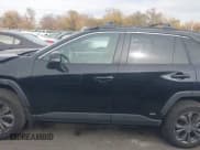 ✅ 2024 Toyota RAV4 Hybrid XLE Premium • VIN: 2T3B6RFV3RW062841 • Lot: 43664808. Wystawiony na IAAI z przebiegiem 20 170 mil. Bezpłatny archiwum sprzedaży aukcyjnych z USA i szczegółowy raport historii pojazdu na DreamBid. Zdjęcie 14.