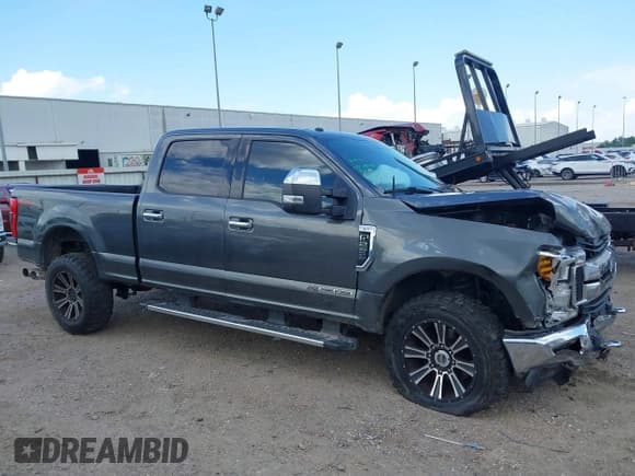 ✅ 2019 Ford F-250 XL • VIN: 1FT7W2BT7KEE03043 • Лот: 43128632. Опубликован ранее на IAAI с пробегом 178 854 миль. Бесплатный доступ к архиву аукционных продаж из США и подробный отчёт об истории автомобиля на DreamBid. Изображение 13.