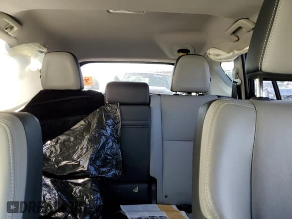 ✅ 2016 Toyota RAV4 Limited • VIN: JTMDJREV5GD047146 • Lot: 81693285. Listed on Copart with Not provided. Free auction sales archive from the USA and detailed vehicle history report at DreamBid. Image 10.