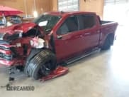 ✅ 2022 Chevrolet Silverado 1500 RST • VIN: 3GCUDEED0NG538893 • Lot: 42880421. Wystawiony na IAAI z przebiegiem Nie podano. Bezpłatny archiwum sprzedaży aukcyjnych z USA i szczegółowy raport historii pojazdu na DreamBid. Zdjęcie 2.