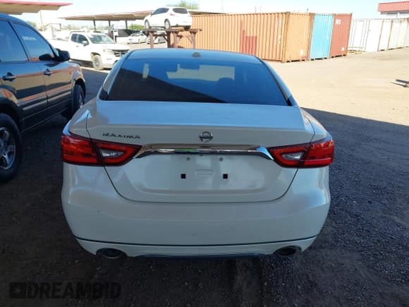 ✅ 2016 Nissan Maxima SV • VIN: 1N4AA6AP1GC414757 • Lot: 43400264. Wystawiony na IAAI z przebiegiem 155 755 mil. Bezpłatny archiwum sprzedaży aukcyjnych z USA i szczegółowy raport historii pojazdu na DreamBid. Zdjęcie 16.