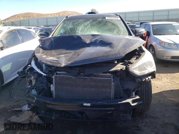 ✅ 2017 Hyundai Santa Fe 2.4L • VIN: 5XYZU3LB3HG495603 • Lot: 72451942. Wystawiony na Copart z przebiegiem 68 949 mil. Bezpłatny archiwum sprzedaży aukcyjnych z USA i szczegółowy raport historii pojazdu na DreamBid. Zdjęcie 5.