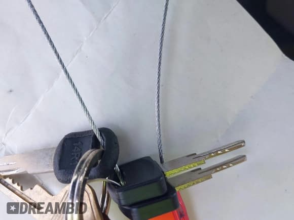 ✅ 2000 GMC Savana • VIN: 1GTFG25MOY1112445 • Lot: 42609576. Listed on IAAI with 141,544 mi. Free auction sales archive from the USA and detailed vehicle history report at DreamBid. Image 11.