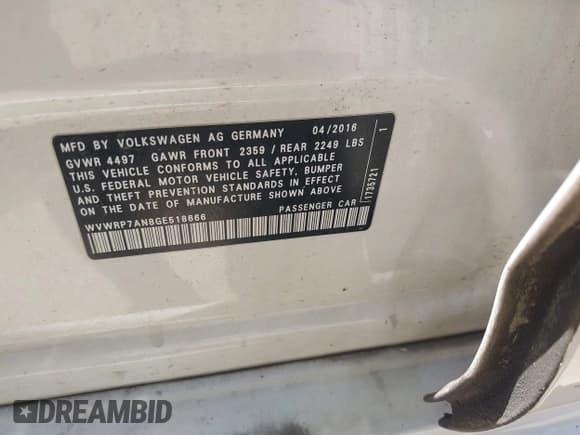 ✅ 2016 Volkswagen CC Executive • VIN: WVWRP7AN8GE518666 • Lot: 42080281. Listed on IAAI with 107,697 mi. Free auction sales archive from the USA and detailed vehicle history report at DreamBid. Image 9.