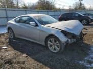 ✅ 2010 Hyundai Genesis Coupe Premium • VIN: KMHHT6KD4AU014468 • Lot: 89166625. Wystawiony na Copart z przebiegiem 108 229 mil. Bezpłatny archiwum sprzedaży aukcyjnych z USA i szczegółowy raport historii pojazdu na DreamBid. Zdjęcie 4.