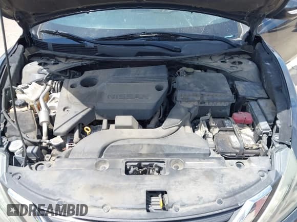 ✅ 2016 Nissan Altima SR • VIN: 1N4AL3AP6GC186506 • Lot: 42741877. Listed on IAAI with 215,656 mi. Free auction sales archive from the USA and detailed vehicle history report at DreamBid. Image 10.