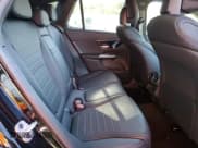 ✅ 2025 Mercedes-Benz GLC 300 • VIN: W1NKM4HB1SF345086 • Lot: 85870595. Wystawiony na Copart z przebiegiem 3 985 mil. Bezpłatny archiwum sprzedaży aukcyjnych z USA i szczegółowy raport historii pojazdu na DreamBid. Zdjęcie 11.