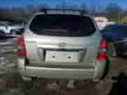 2009 Hyundai Tucson SE with VIN KM8JN72D19U970813, listed as a Copart auction lot 88469545 with 152,648 mi miles and Salvage title. Bid and sale history available at DreamBid. Image 6.