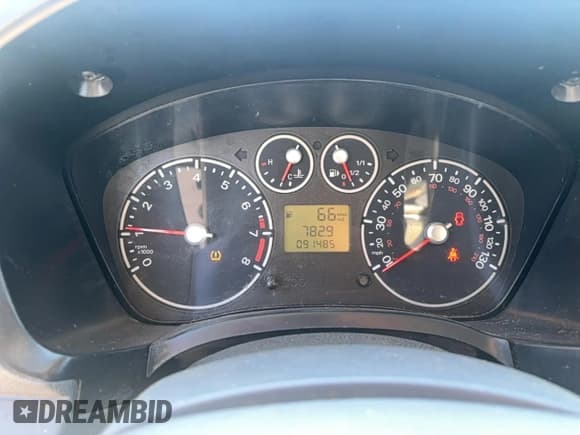 ✅ 2013 Ford Transit Connect XLT • VIN: NM0LS6BNXDT166823 • Лот: 85780075. Опубликован ранее на Copart с пробегом 91 485 миль. Бесплатный доступ к архиву аукционных продаж из США и подробный отчёт об истории автомобиля на DreamBid. Изображение 8.