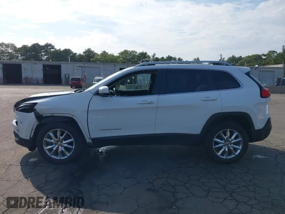 ✅ 2014 Jeep Cherokee Limited • VIN: 1C4PJMDB8EW298381 • Lot: 43286911. Wystawiony na IAAI z przebiegiem 45 553 mil. Bezpłatny archiwum sprzedaży aukcyjnych z USA i szczegółowy raport historii pojazdu na DreamBid. Zdjęcie 14.