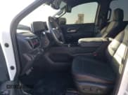 ✅ 2024 Chevrolet Silverado EV RST • VIN: 1GC40ZEL3RU302266 • Лот: 48977185. Опубликован ранее на Copart с пробегом Не указан. Бесплатный доступ к архиву аукционных продаж из США и подробный отчёт об истории автомобиля на DreamBid. Изображение 7.